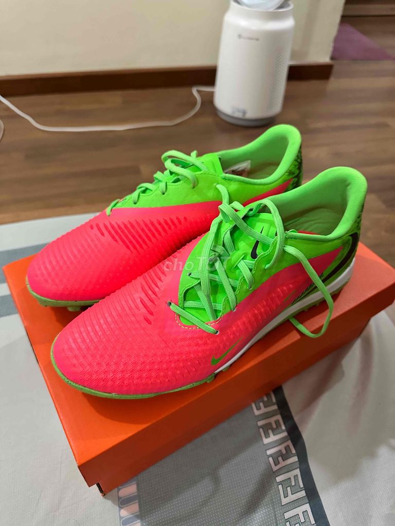 Giày bóng đá Nike Phantom 6 Academy. Mua bán Đồ thể thao, Dã ngoại tại Thành phố Thủ Đức Tp Hồ Chí Minh được đăng bởi Nguyễn Hữu Minh Thuận hình 1