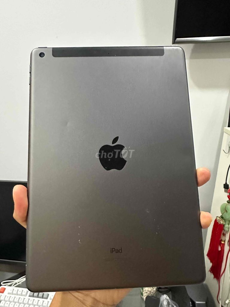 Bán iPad Gen 9 64GB Xám 4G MDM. Mua bán Máy tính bảng tại Quận Bình Tân Tp Hồ Chí Minh được đăng bởi Đen hình 1