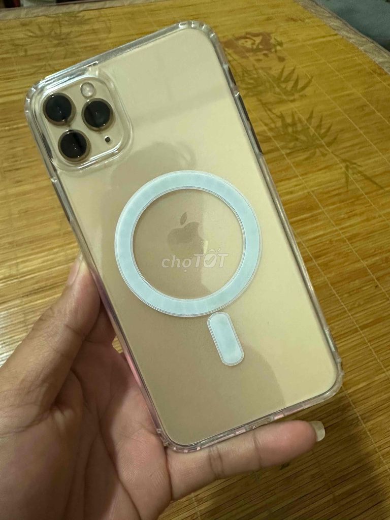 Apple iPhone 11 Pro Max 64GB Vàng zin nguyên bản &. Mua bán Điện thoại tại Quận Bắc Từ Liêm Hà Nội được đăng bởi Do Van Long  hình 1