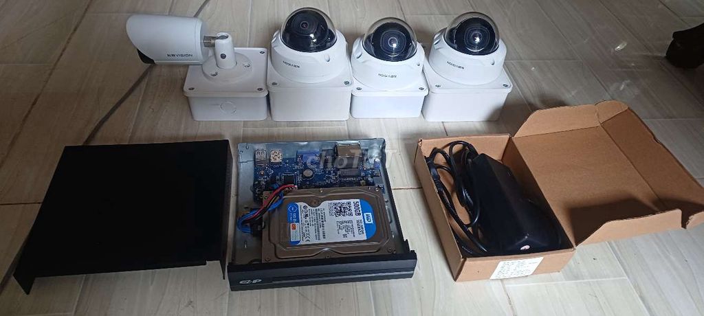 trọn bộ 4 camera kbvision cấu hình sẵm về cắm dùng. Mua bán Máy ảnh, Máy quay tại Huyện Mỏ Cày Bắc Bến Tre được đăng bởi Thanh Lý Tháo Dỡ Văn Phòng Tận Nơi hình 1