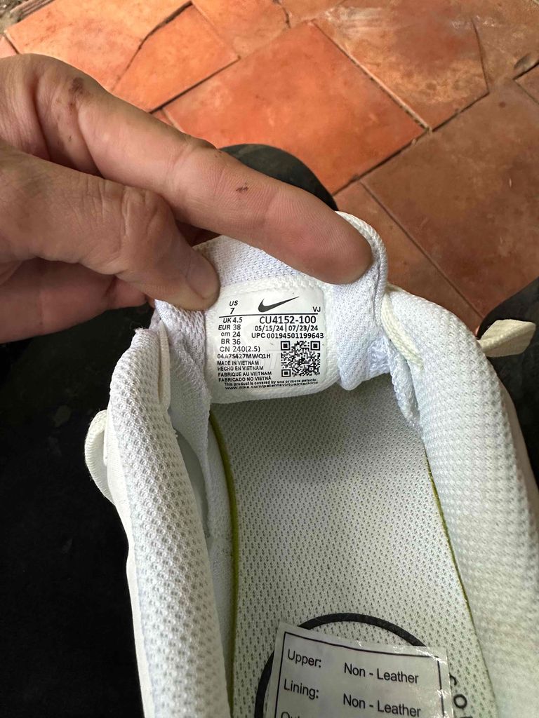 Giày thể thao Nike Air Max cu4152 mới 2tr9. Mua bán Giày dép tại Thị xã Tân Uyên Bình Dương được đăng bởi Bùi Văn Tùng hình 1