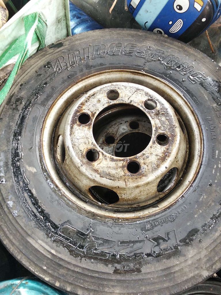 Mâm vỏ xe Kim loại Cao su Đen. Mua bán Phụ tùng xe tại Huyện Bến Lức Long An được đăng bởi Linh Lieu hình 3