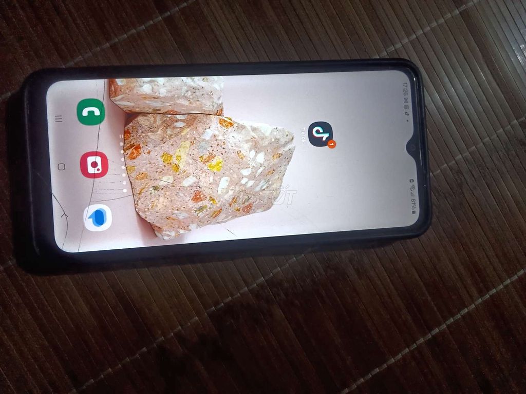 Samsung A04S 4GB/64GB Đang sử dụng nứt kính. Mua bán Điện thoại tại Quận Hai Bà Trưng Hà Nội được đăng bởi Le Nhan hình 1