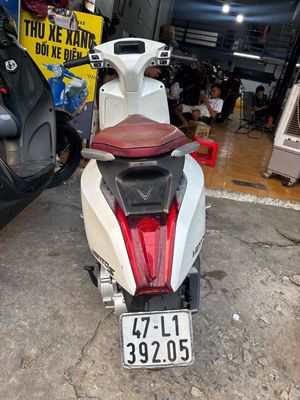 Vento S Trắng đã mua pin