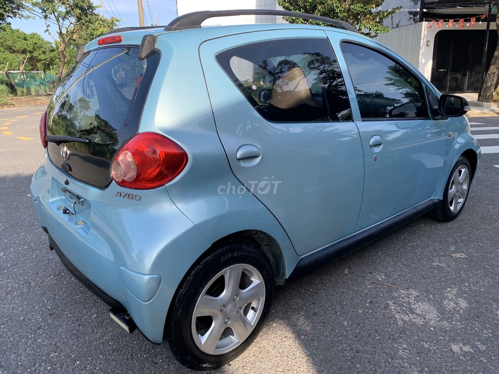 Toyota AYGO, отличное состояние, хорошая цена