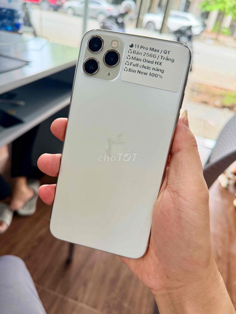 🍎 11 Pro Max 256GB QT Trắng. Mua bán Điện thoại tại Thành phố Huế Thừa Thiên Huế được đăng bởi Hoàng Lộc Smartphone  hình 1