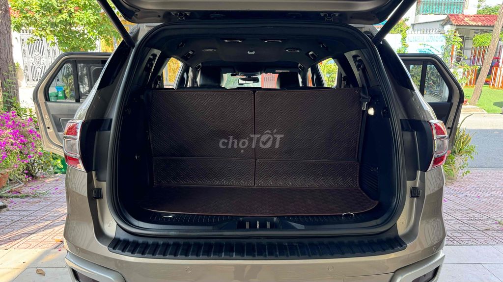 Ford Everest 2019 Titanium 2.0L 4x2 AT - 90000 km. Mua bán Ô tô tại Huyện Bình Chánh Tp Hồ Chí Minh được đăng bởi TAN THANH AUTO hình 17