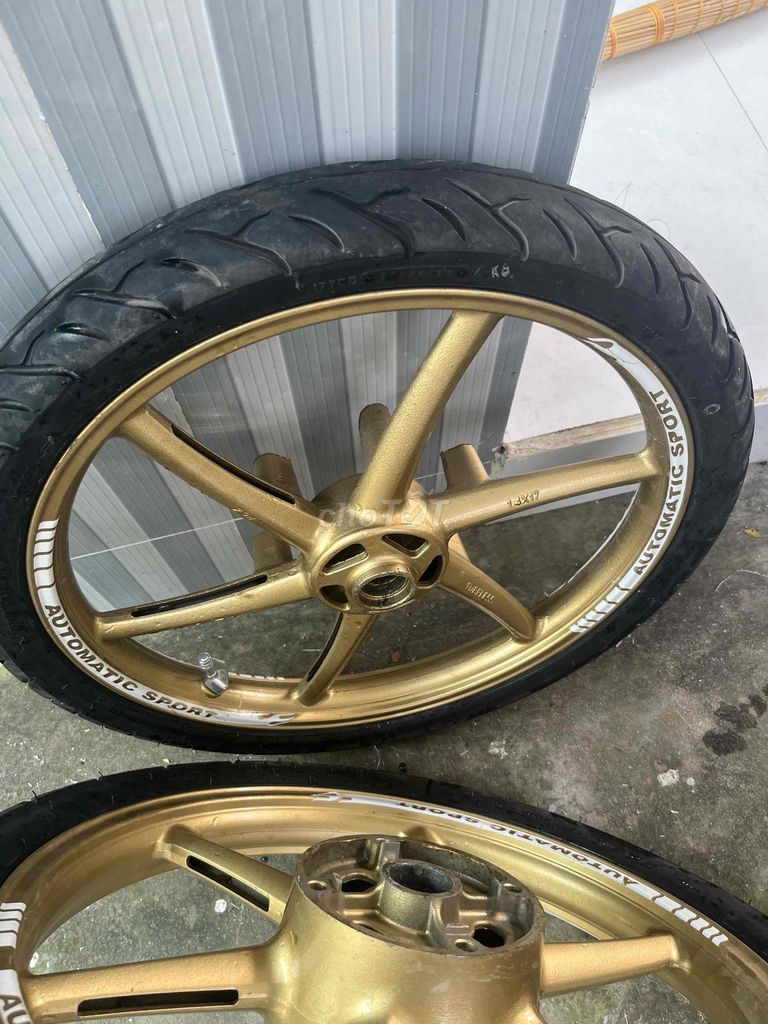 Mâm xe máy RL racing 6 cây Vàng đồng. Mua bán Phụ tùng xe tại Thành phố Phan Rang-Tháp Chàm Ninh Thuận được đăng bởi Quốc Dao Nguyễn hình 3