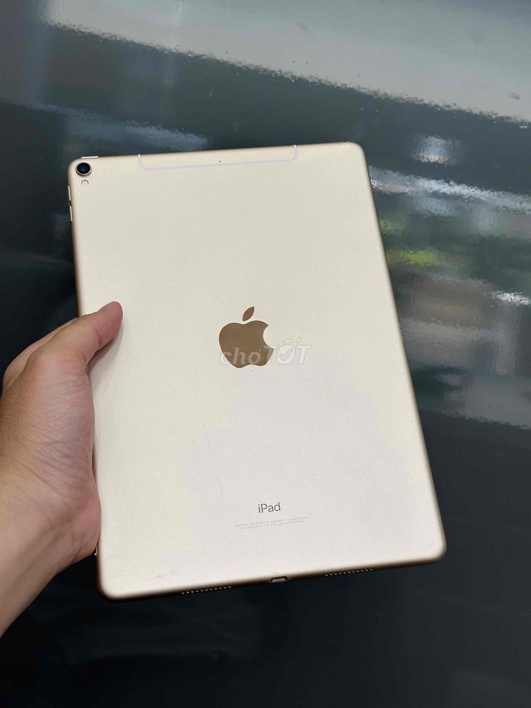 iPad Pro 10.5"512GB Wifi + 4G Zin đẹp 99. Mua bán Máy tính bảng tại Quận Ninh Kiều Cần Thơ được đăng bởi Quý Mobile Cần thơ hình 1