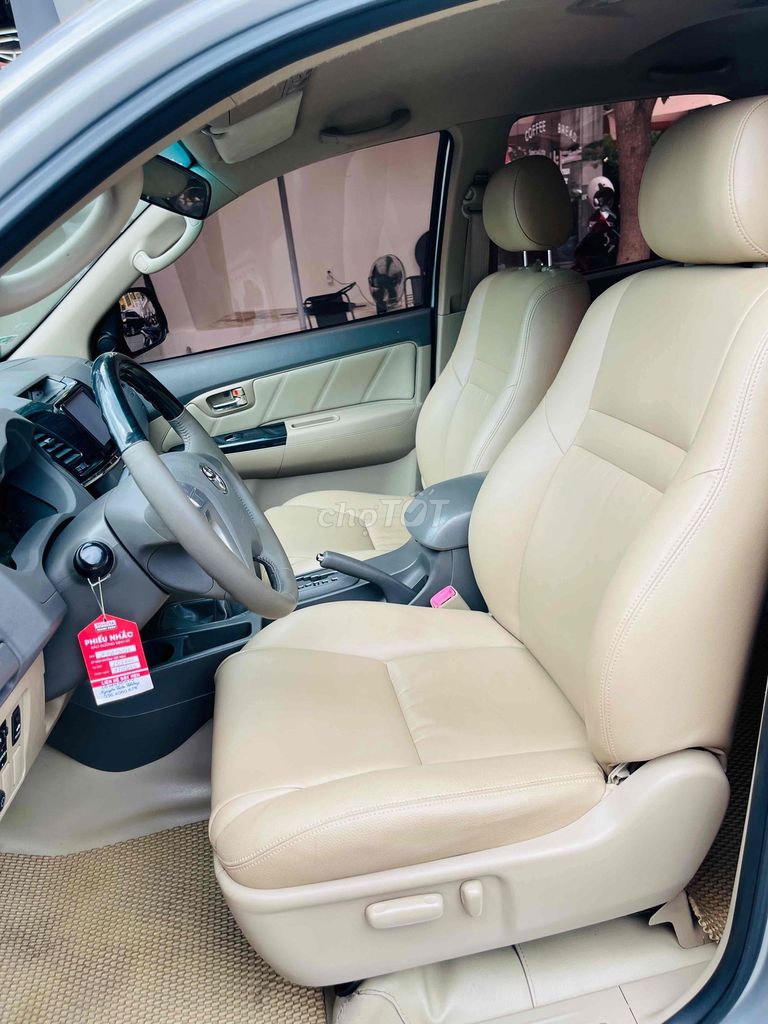 Toyota Fortuner 2013 2.7V 4x4 AT - 1 km. Mua bán Ô tô tại Thành phố Biên Hòa Đồng Nai được đăng bởi Bi Auto hình 8