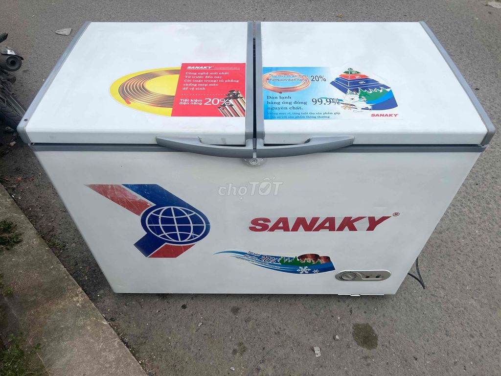 Tủ đông sanaky 250 l