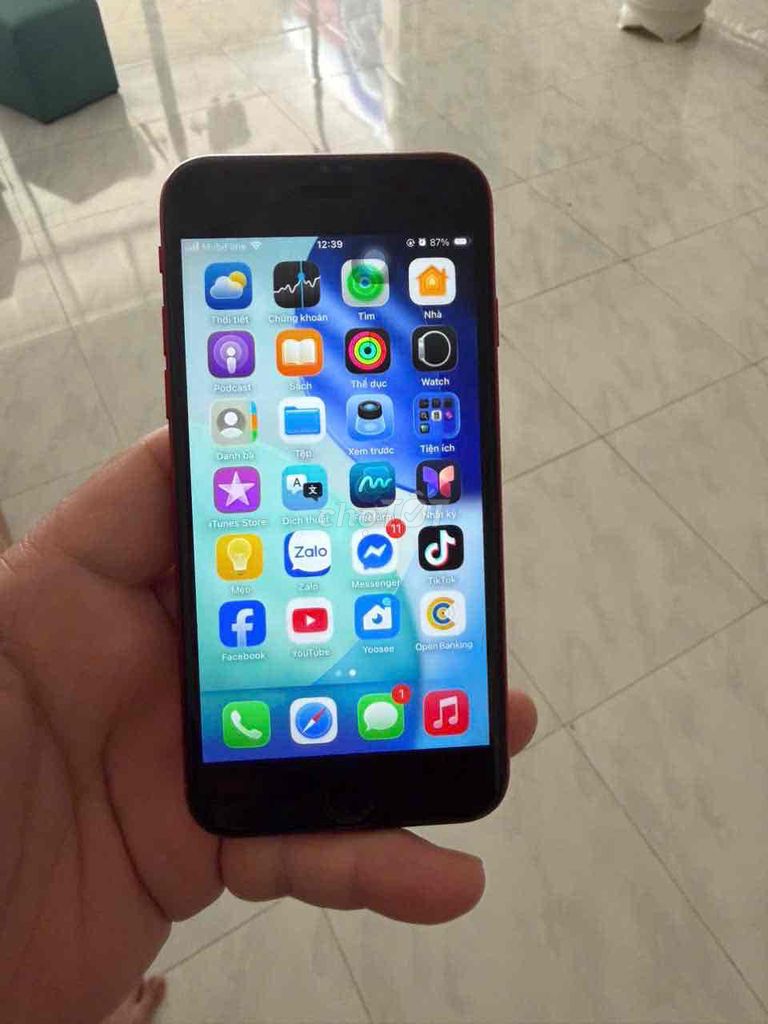 Apple iPhone SE 2020 Đỏ Nguyên bản. Mua bán Điện thoại tại Huyện Lộc Ninh Bình Phước được đăng bởi Dung1988 hình 1