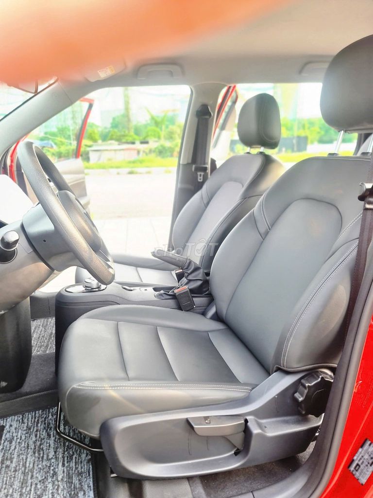 Vinfast VF5 2024 màu đỏ nt xám, mua Pin. Mua bán Ô tô tại Quận Gò Vấp Tp Hồ Chí Minh được đăng bởi Quang hình 4