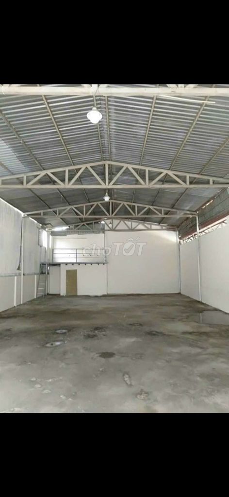 KHO,XƯỞNG SX 220M² Đ XE CÔNG 40F, KCN TÂN BÌNH