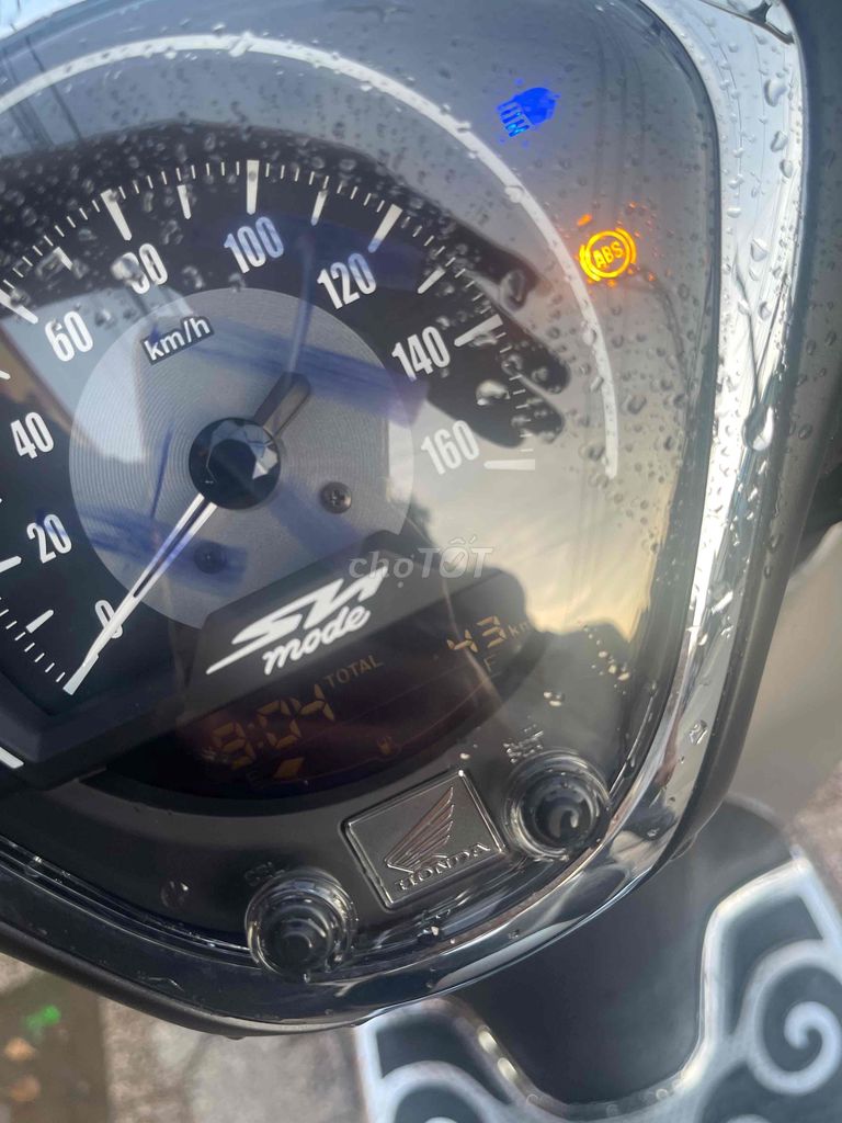 Bán SH Mode 2025 ABS chạy 40km. Mua bán Xe máy tại Thị xã Tân Uyên Bình Dương được đăng bởi Cầm Đồ Đại Phước hình 10