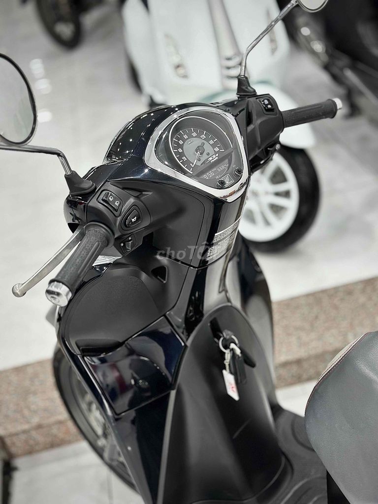 Shmode 2024 ABS Odo6k Lướt ( Hỗ trợ Trả GÓP ) 🔥🔥. Mua bán Xe máy tại Thị xã Phú Mỹ Bà Rịa - Vũng Tàu được đăng bởi Cửa Hàng Xe Máy Phú Mỹ hình 3