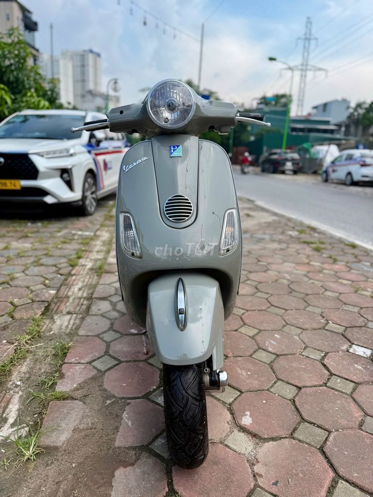 Vespa LX  ie 2012 xanh xi măng biển Ba Đình. Mua bán Xe máy tại Quận Hoàng Mai Hà Nội được đăng bởi Trường Giang Phạm hình 2
