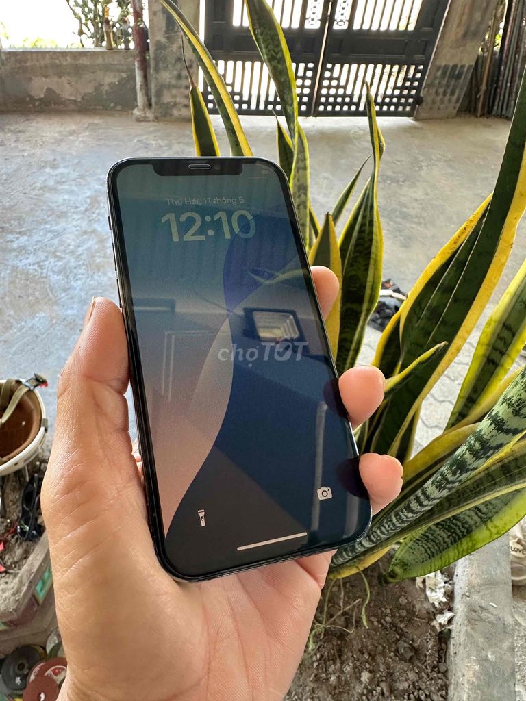 iPhone 12 Pro 128GB Đen. Mua bán Điện thoại tại Huyện Hải Lăng Quảng Trị được đăng bởi Viet Anh hình 1