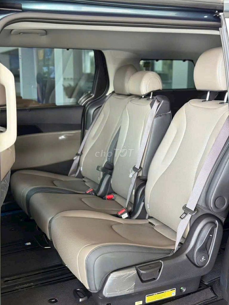 Kia Carnival 2024 2.2D Premium 8 chỗ. Mua bán Ô tô tại Quận Phú Nhuận Tp Hồ Chí Minh được đăng bởi Phù Hiếu Tính hình 3