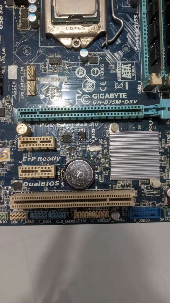 Bo mạch chủ Gigabyte GA-B75M-D3V. Mua bán Linh kiện (RAM, Card...) tại Huyện Thống Nhất Đồng Nai được đăng bởi TĐ hình 1