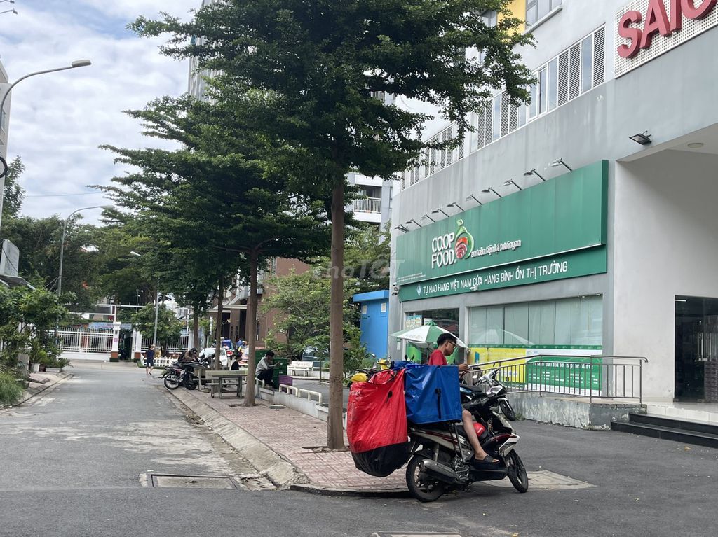 Chính chủ cho thuê chung cư Saigon coop Quận Gò Vấp, giá rẻ