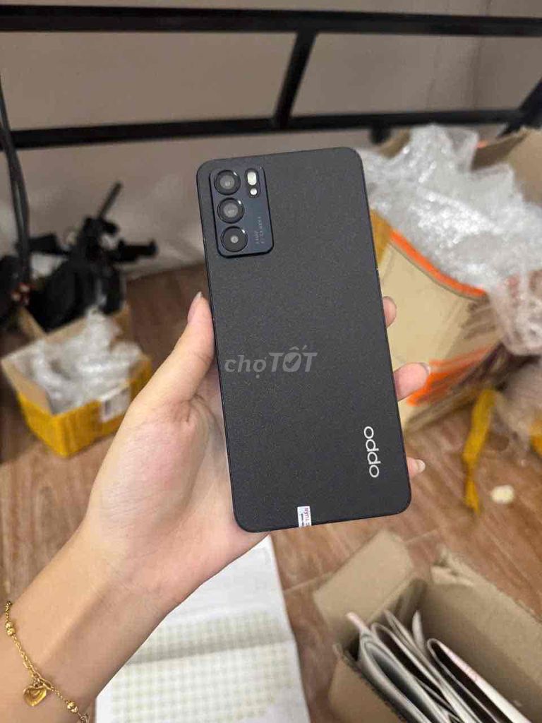 reno6 5g,r8/128,mất vân, sạc nhanh,có nfc, có 5g. Mua bán Điện thoại tại Thành phố Thủ Dầu Một Bình Dương được đăng bởi Phước Mobile hình 1