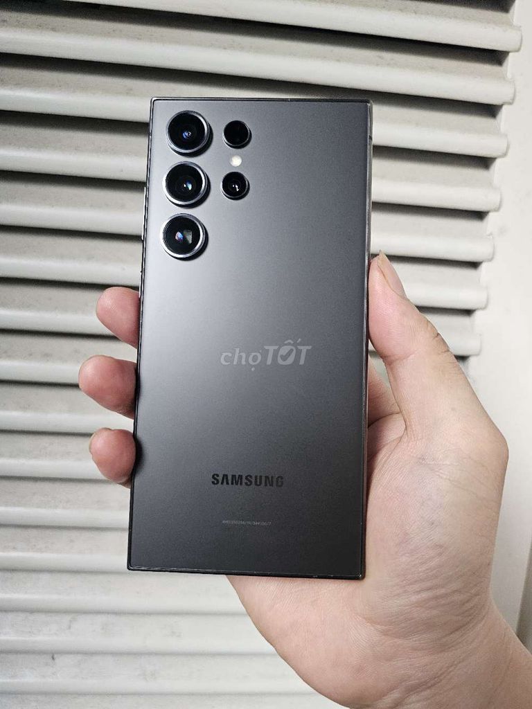 Samsung Galaxy S24 Ultra 12/256gb zin đẹp 99. Mua bán Điện thoại tại Quận Hải Châu Đà Nẵng được đăng bởi anh quân hình 1
