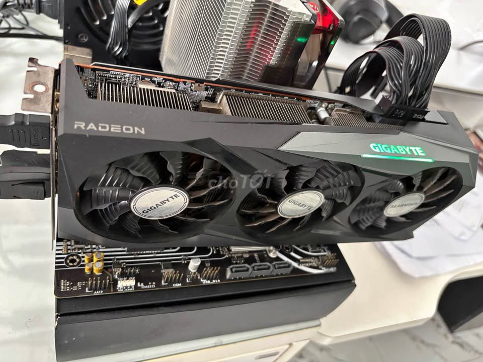 Card màn hình Gigabyte RX 6800 XT 16GB. Mua bán Linh kiện (RAM, Card...) tại Thành phố Long Xuyên An Giang được đăng bởi La Thọ hình 1