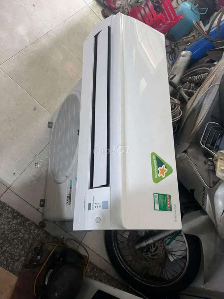 Thanh lý máy lạnh daikin mới 95%