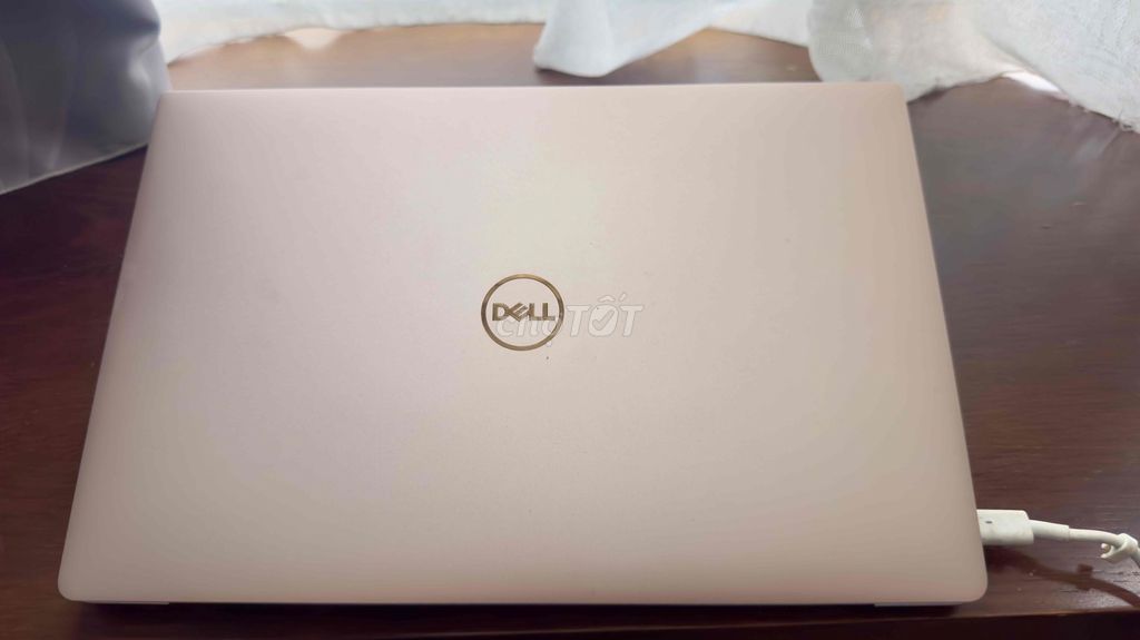 Thanh lý. Dell XPS 13 9370 i7 8GB/256GB Trắng. Mua bán Laptop tại Quận Thanh Khê Đà Nẵng được đăng bởi Nguyen Quang Chinh hình 1
