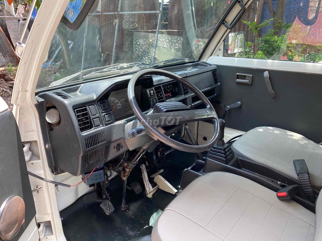 SUZUKI tải VAN 2015 tải hàng 580kg. Mua bán Xe tải, xe ben tại Huyện Hóc Môn Tp Hồ Chí Minh được đăng bởi Nguyễn lai  hình 5