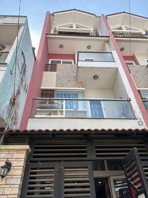 Аренда · 5 комн. · 56 м² · Quận Bình Tân, ул. Đường Mã Lò