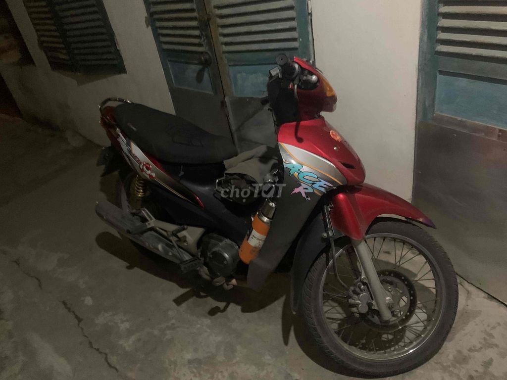 thiếu tiền trọ e cần bán xe. Mua bán Xe máy tại Quận Tây Hồ Hà Nội được đăng bởi Quyết Black hình 2