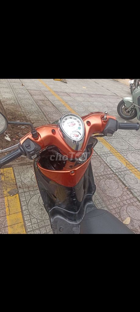 Mio classico thái 2013 có giao lưu còn tin còn xe. Mua bán Xe máy tại Quận 10 Tp Hồ Chí Minh được đăng bởi văn phúc  hình 4