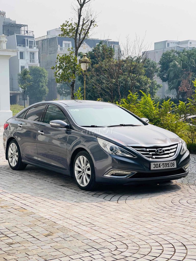 Hyundai Sonata 2012 Xám. Mua bán Ô tô tại Thị xã Sơn Tây Hà Nội được đăng bởi Chữ Tín hình 3