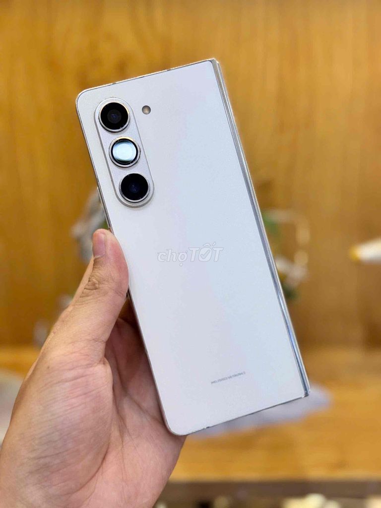 Samsung Z Fold5 256GB Trắng. Mua bán Điện thoại tại Quận 10 Tp Hồ Chí Minh được đăng bởi Trần Như Ngọc hình 1