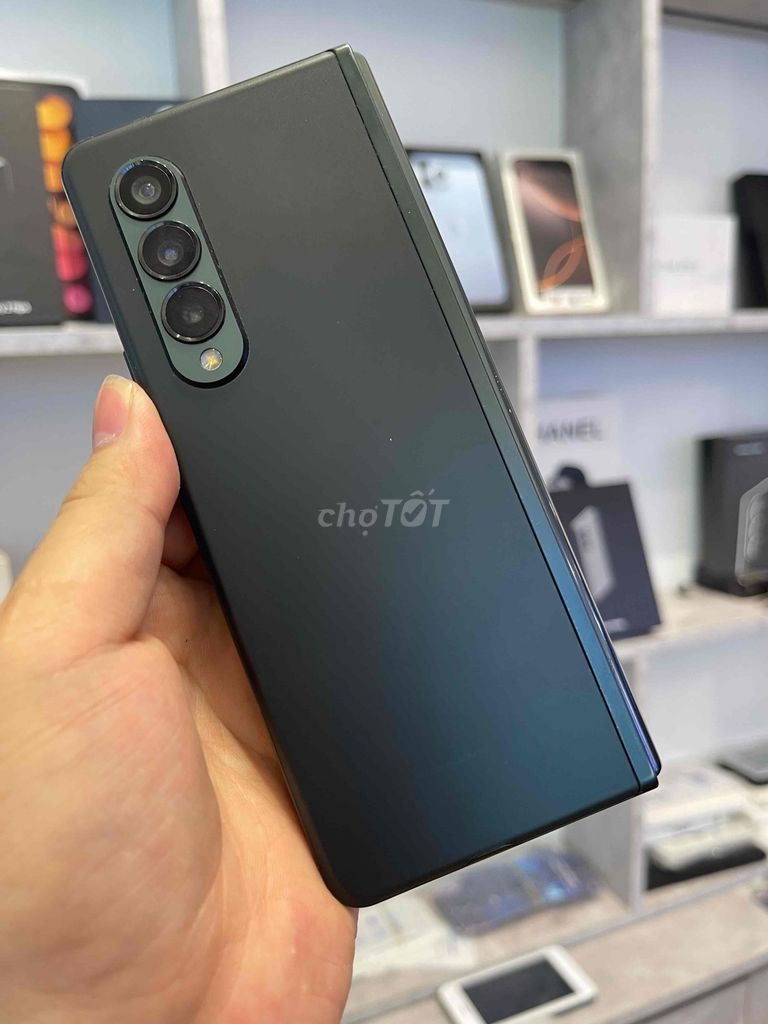 Samsung Galaxy Z Fold 3 12GB/256GB Xanh Việt Nam. Mua bán Điện thoại tại Quận 3 Tp Hồ Chí Minh được đăng bởi Nguyễn Văn Tài hình 1