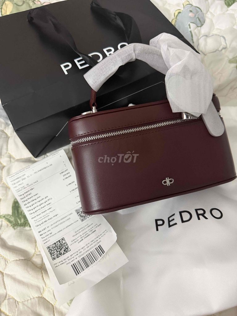 Túi xách PEDRO Ari Leather Nữ Đỏ đô Mới. Mua bán Túi xách tại Quận Bình Thuỷ Cần Thơ được đăng bởi Huỳnh Lê Bảo Nhi hình 1