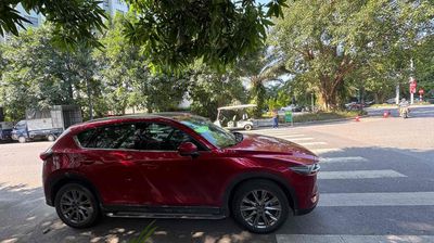 Mazda CX 5 2020 2.5L Signature Premium - 70000 km. Mua bán Ô tô tại Quận Hoàn Kiếm Hà Nội được đăng bởi trild