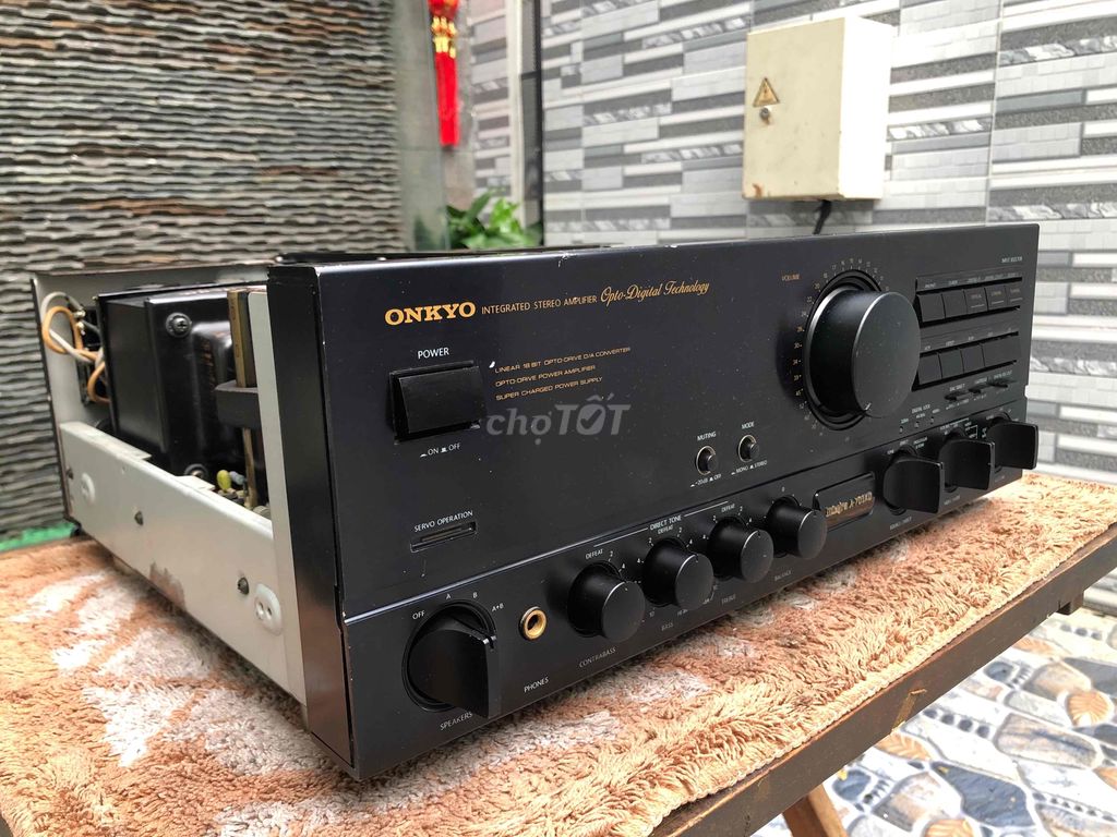 Amply Onkyo A-701XD hàng cont về zin chạy tốt