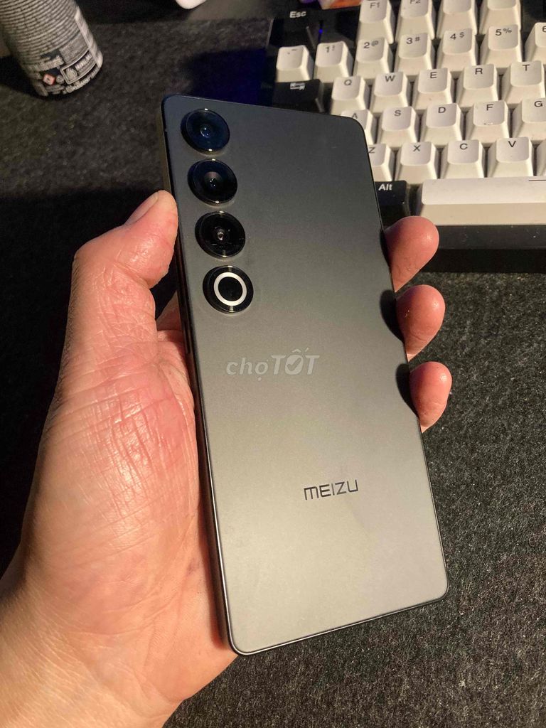 Meizu 21 Pro 256GB Đen. Mua bán Điện thoại tại Huyện Yên Phong Bắc Ninh được đăng bởi Nguyễn Ann hình 1