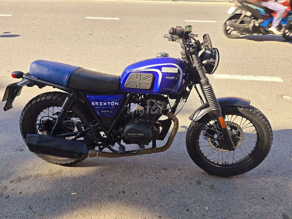 Brixton 150cc Bản scambler cực đẹp.QuýMotor. Mua bán Xe máy tại Quận Thanh Khê Đà Nẵng được đăng bởi Quý Moto Cycle 21 điện biên phủ Đà Nẵng hình 9