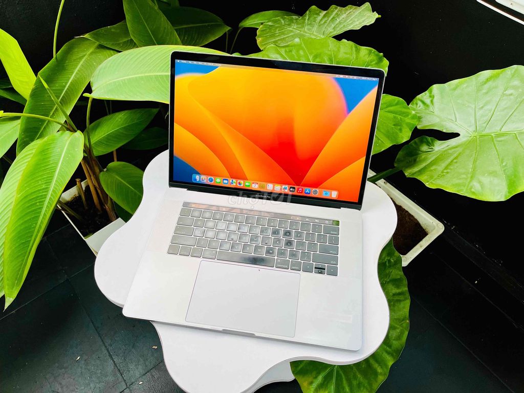 Apple Macbook Pro 2017 i7 15.4 inch 16GB/256GB. Mua bán Laptop tại Quận Lê Chân Hải Phòng được đăng bởi Nguyễn Hải Duy hình 1