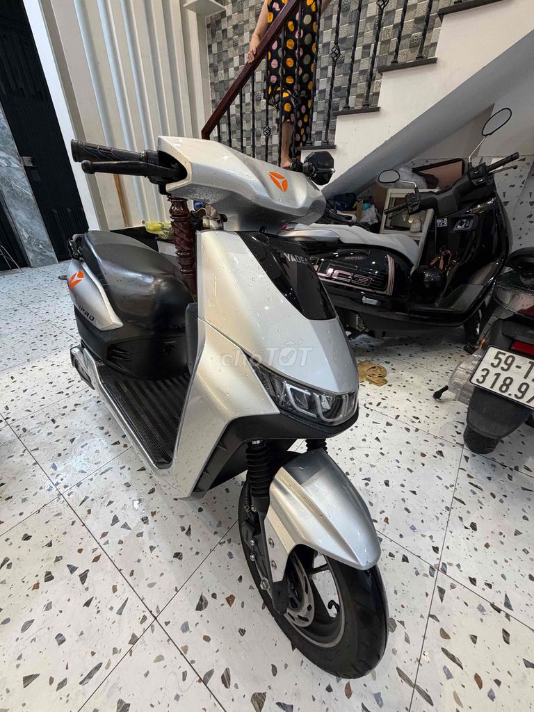 Электроскутер Yadea S3 Pro 2023 Серебристый