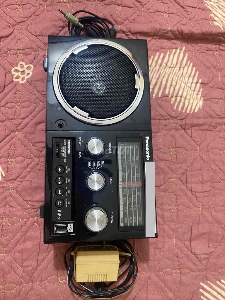 Đài Panasonic RF-800U sản xuất tại Indonesia. Mua bán Tivi, Âm thanh tại Huyện Hoài Đức Hà Nội được đăng bởi M Đức hình 1