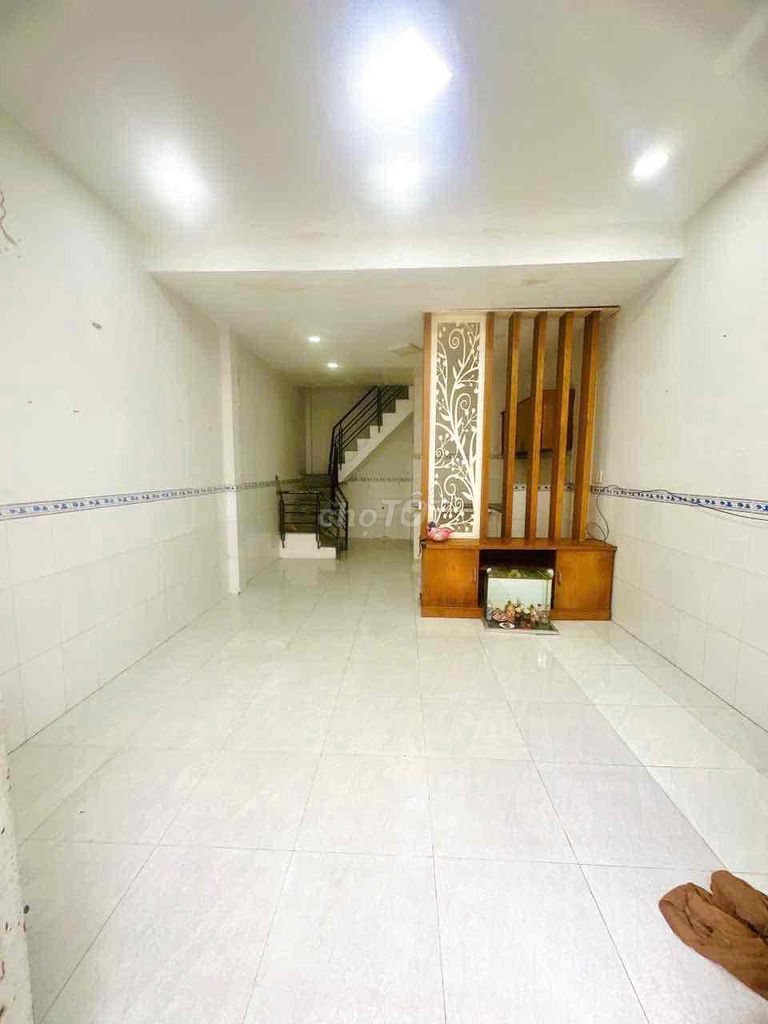 TÂN PHÚ 36m2 NHÀ 2 TẦNG 4M*9M GIÁ 3T5 TL