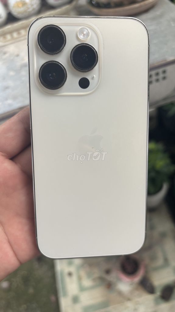 Apple iPhone 14 Pro 128GB Trắng Đã qua sử dụng. Mua bán Điện thoại tại Thành phố Thuận An Bình Dương được đăng bởi đoàn trần phương mai hình 1