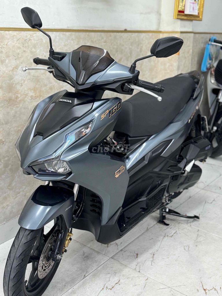 AB 160 ABS màu xám đời 2024 mới keng 43AA-817.40. Mua bán Xe máy tại Quận Sơn Trà Đà Nẵng được đăng bởi Minh Dũng bán trả góp 136 vân đồn  hình 2