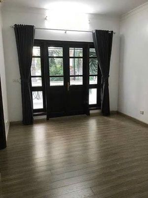 Cho thuê nhà nguyên căn mặt tiền 55m² x 5 tầng, Cầu Giấy