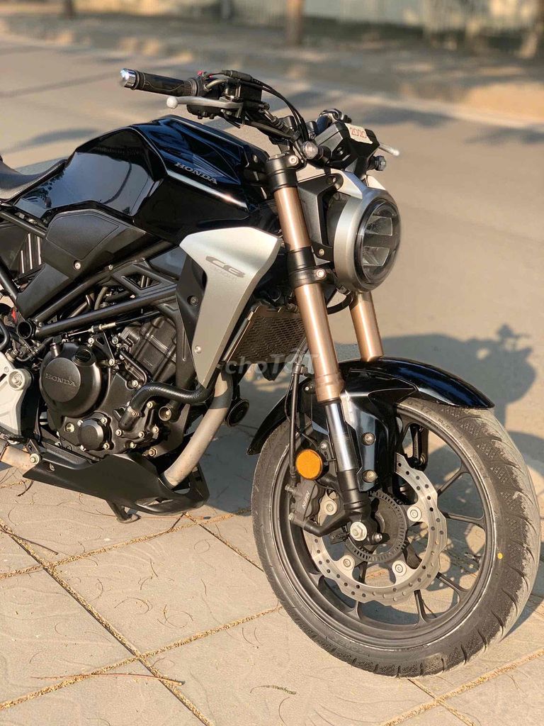 HONDA CB300R motor pkl         Xe vừa đăng. Mua bán Xe máy tại Quận Cầu Giấy Hà Nội được đăng bởi Tong motor xe may hình 6